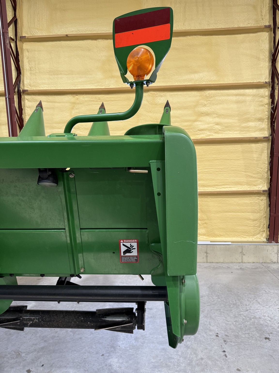 2009 John Deere 608C Image 3