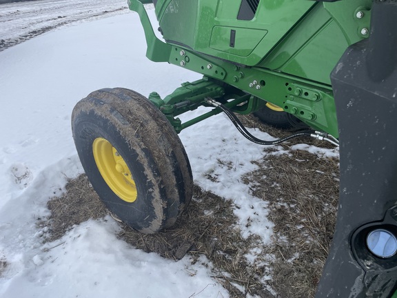 2025 John Deere 6155M - Photo14