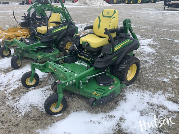 Photo of 2024 John Deere Z930M