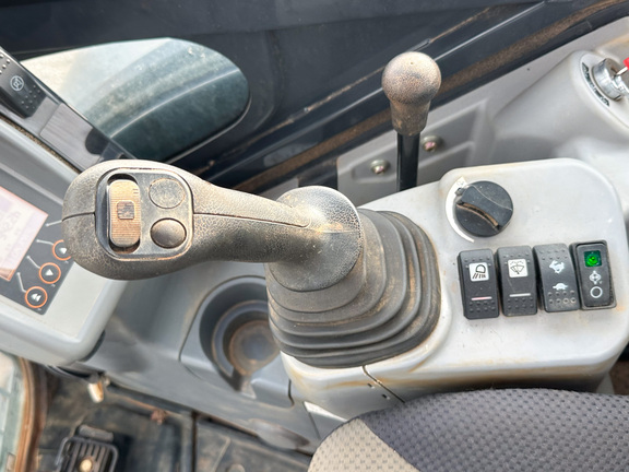 2024 John-Deere 35 P