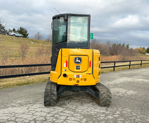 2024 John-Deere 35 P