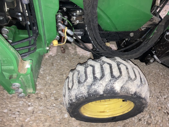 2022 John Deere 1025R - Photo17