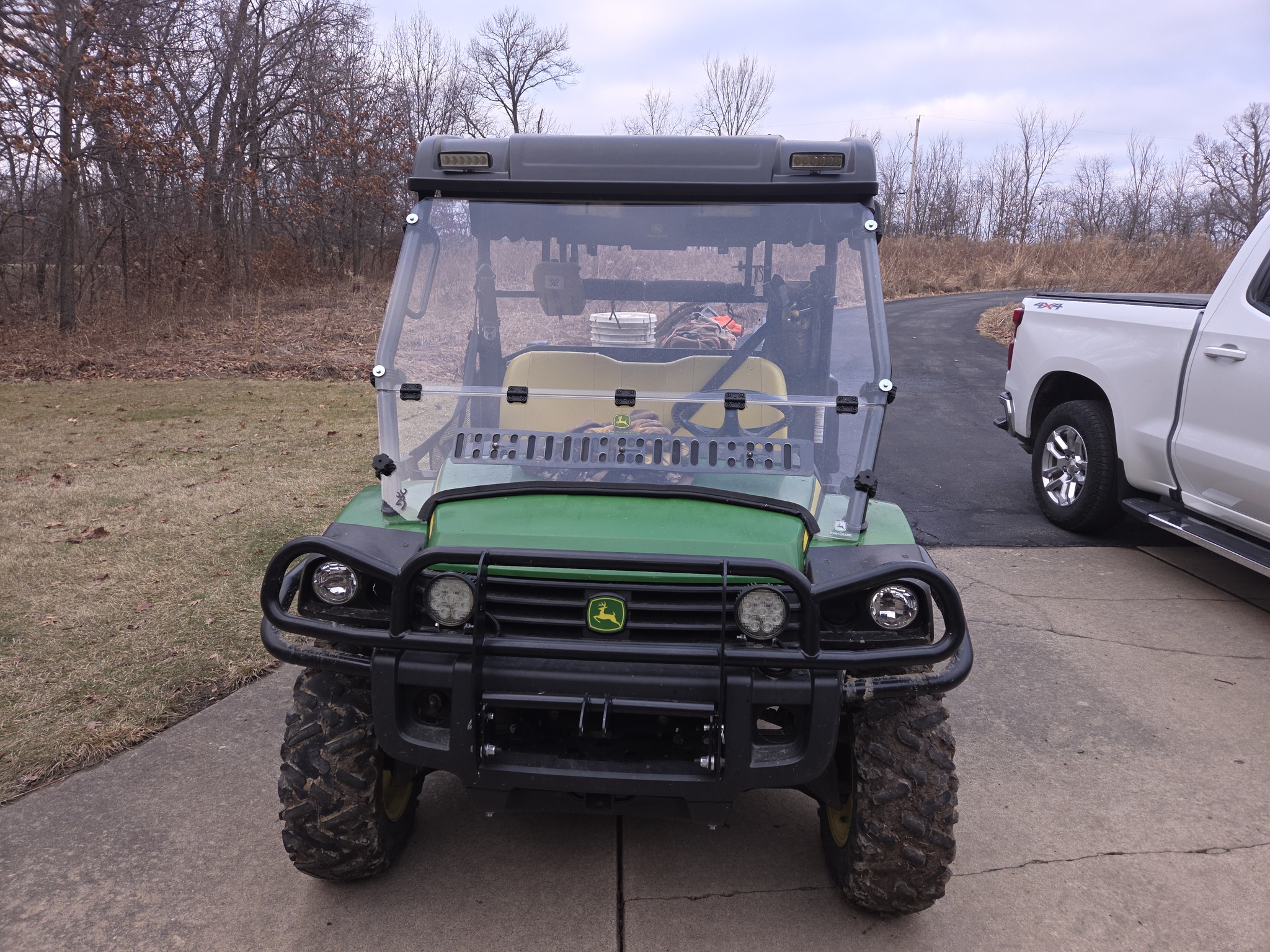  2016 John Deere XUV 825I GREEN at Heritage Tractor in Lacon, IL