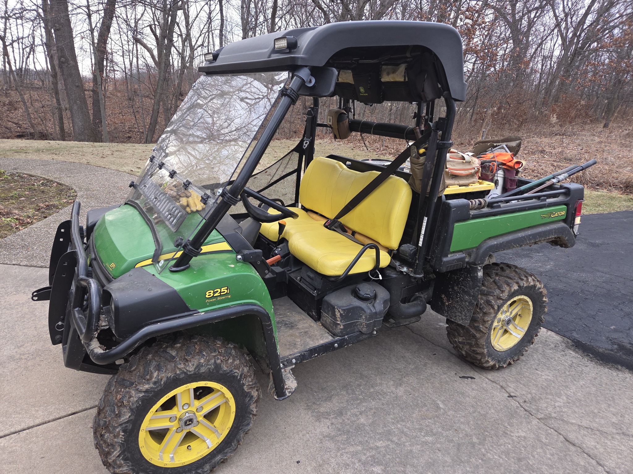 2016 John Deere XUV 825I GREEN at Heritage Tractor in Lacon, IL