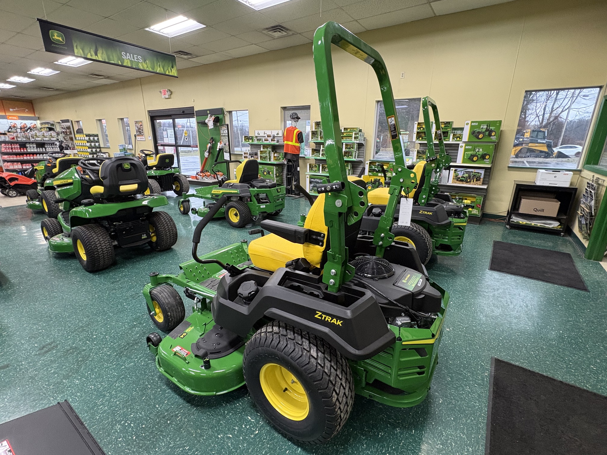 2026 John Deere Z530M Image 6