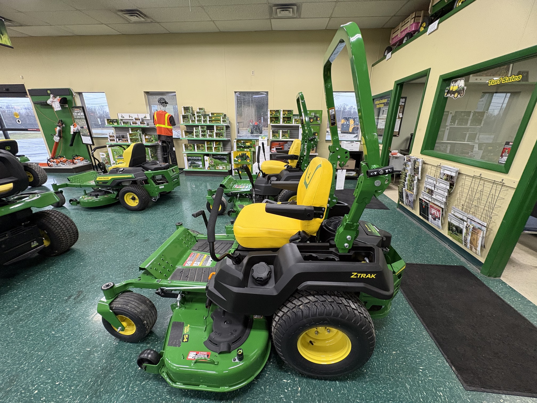 2026 John Deere Z530M Image 7