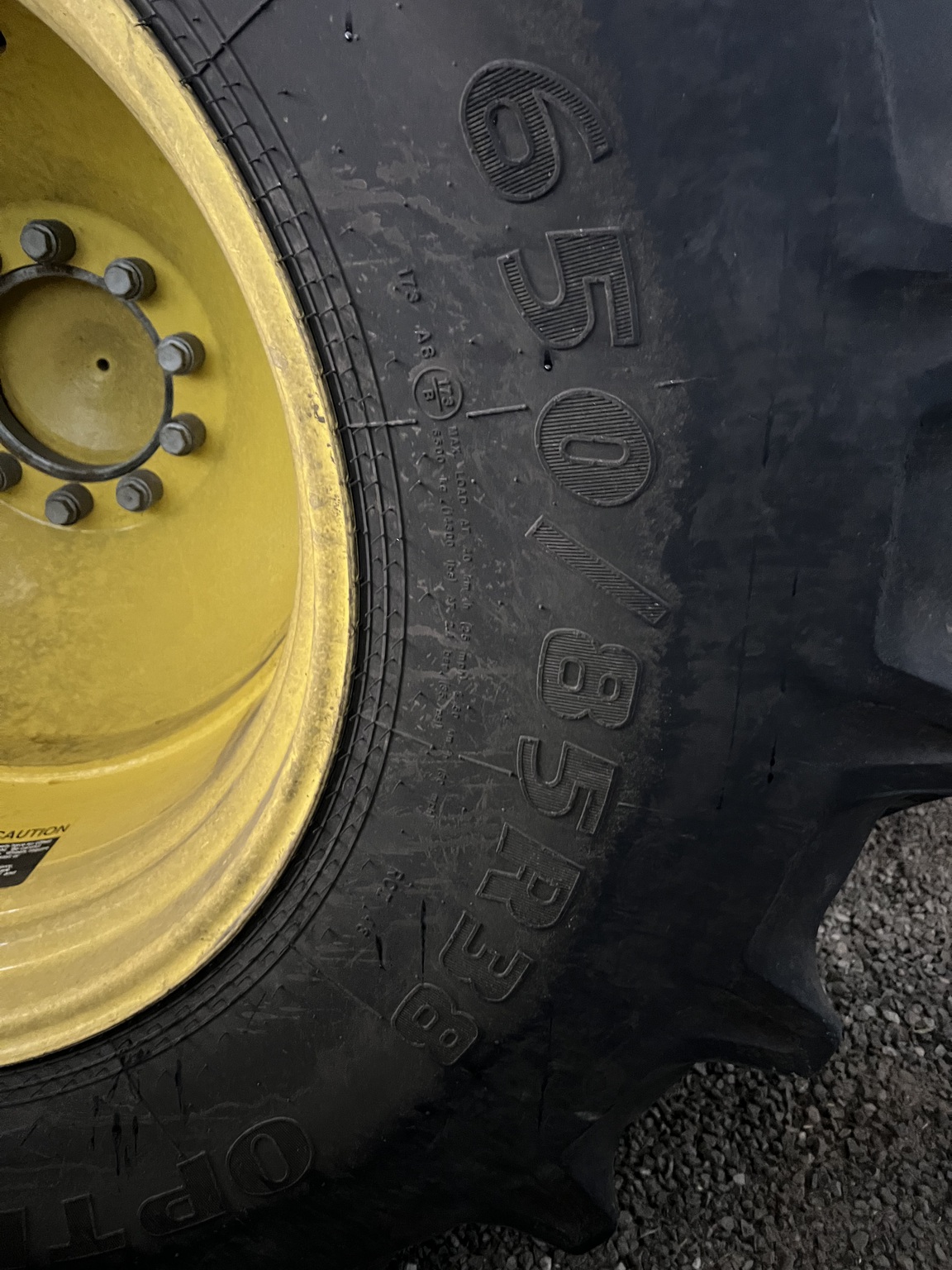 2017 John Deere S660 Image 8