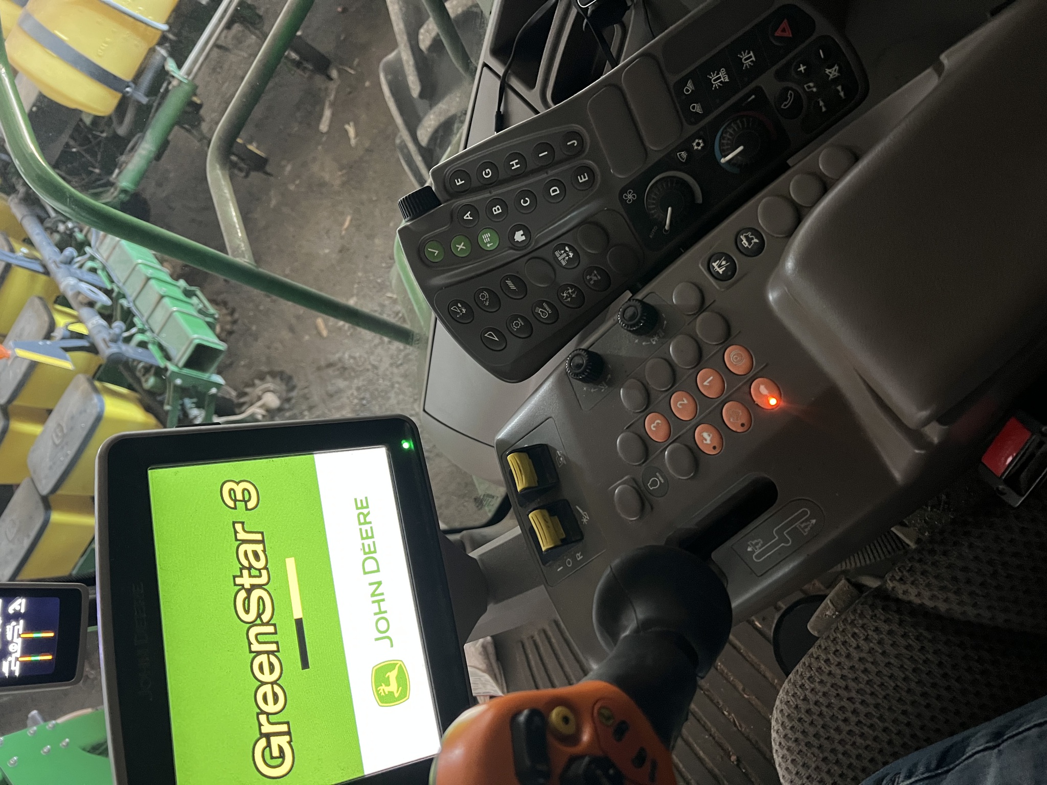 2017 John Deere S660 Image 23