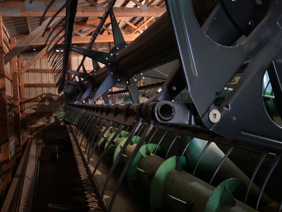 2009 John Deere 630F (5th thumbnail)