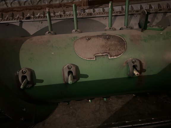 2009 John Deere 630F (8th thumbnail)