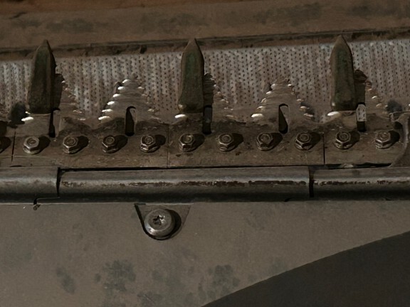 2009 John Deere 630F (10th thumbnail)