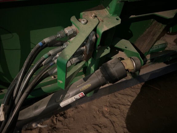 2009 John Deere 630F (17th thumbnail)