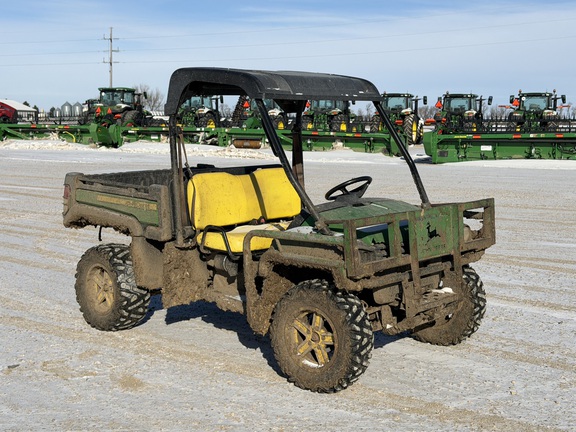 2017 John Deere 825i - Photo1