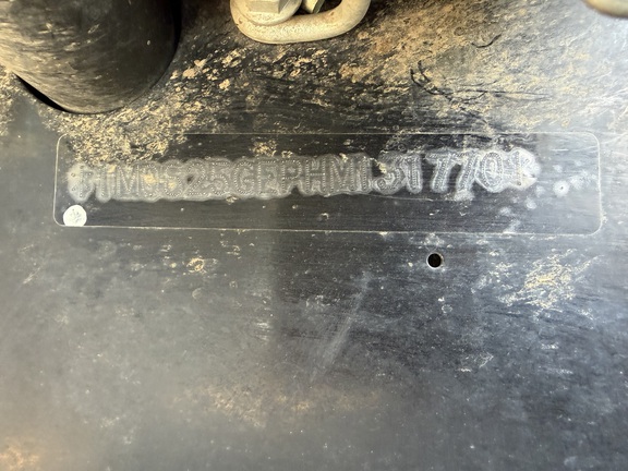 2017 John Deere 825i - Photo26