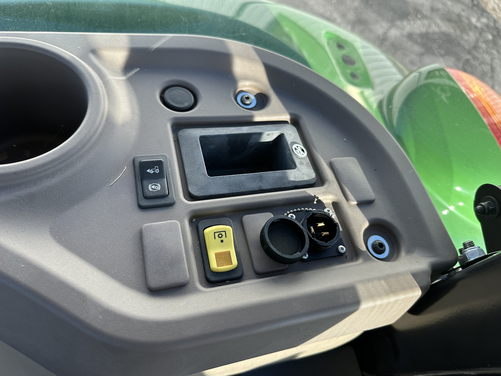  2023 John Deere 5075E at Heritage Tractor in Joplin, MO