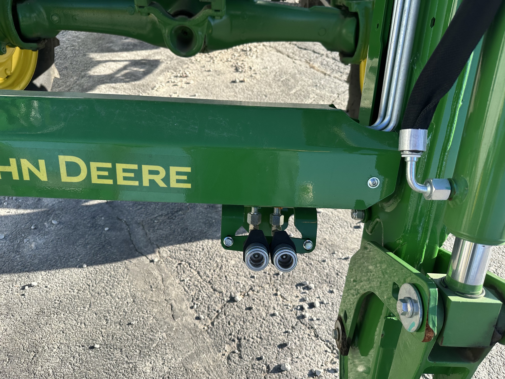  2023 John Deere 5075E at Heritage Tractor in Joplin, MO