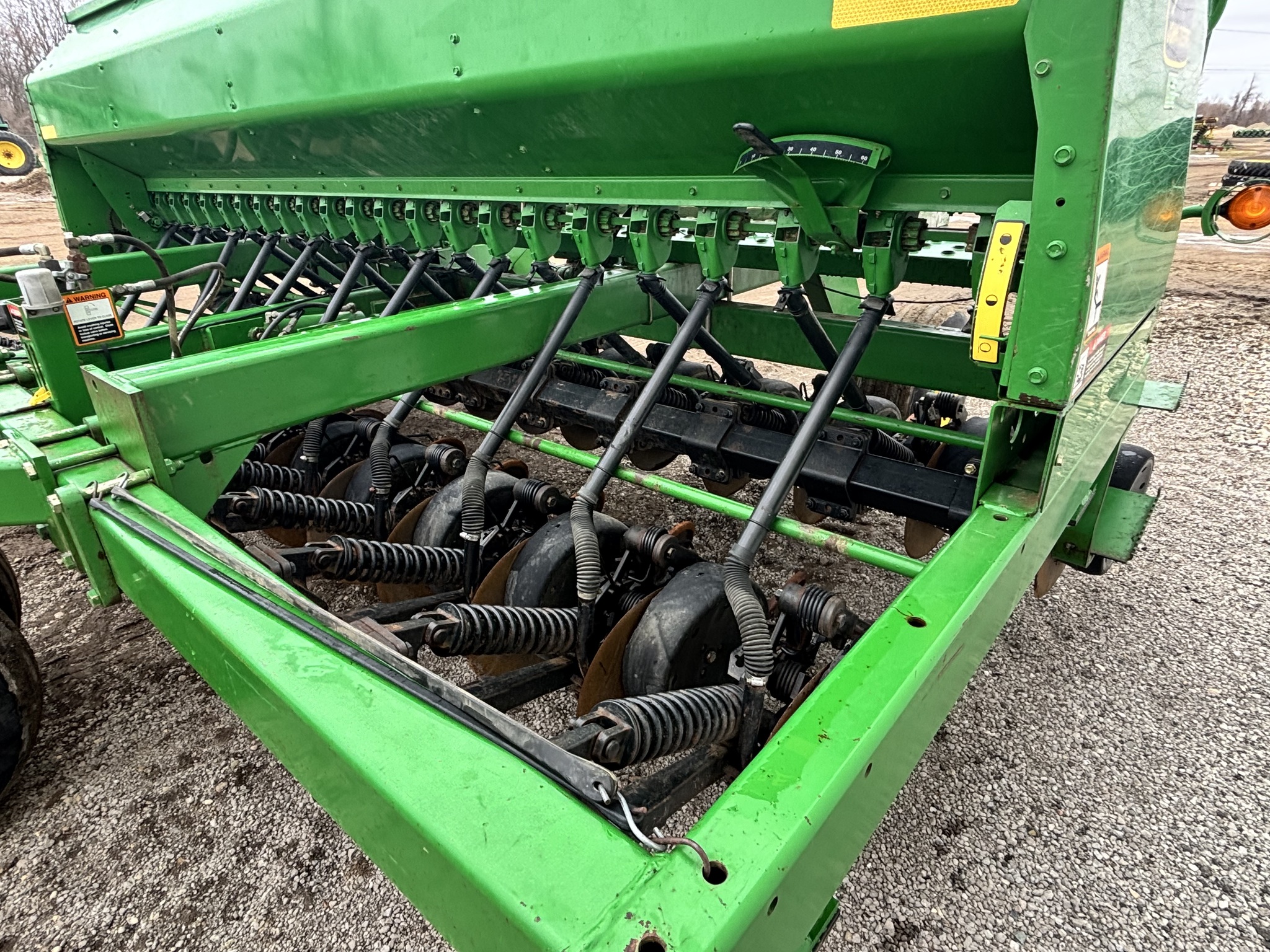 2001 John Deere 1560 Image 7