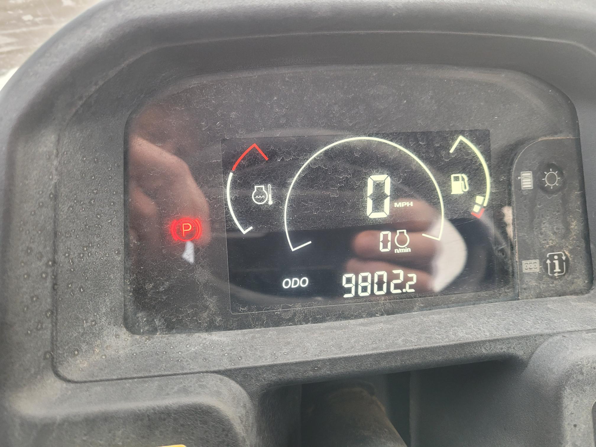 2020 John Deere XUV 835M Image 6