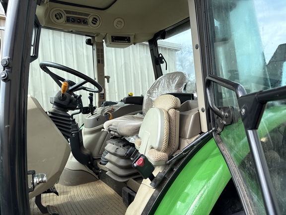 2022 John Deere 5100M Photo 7