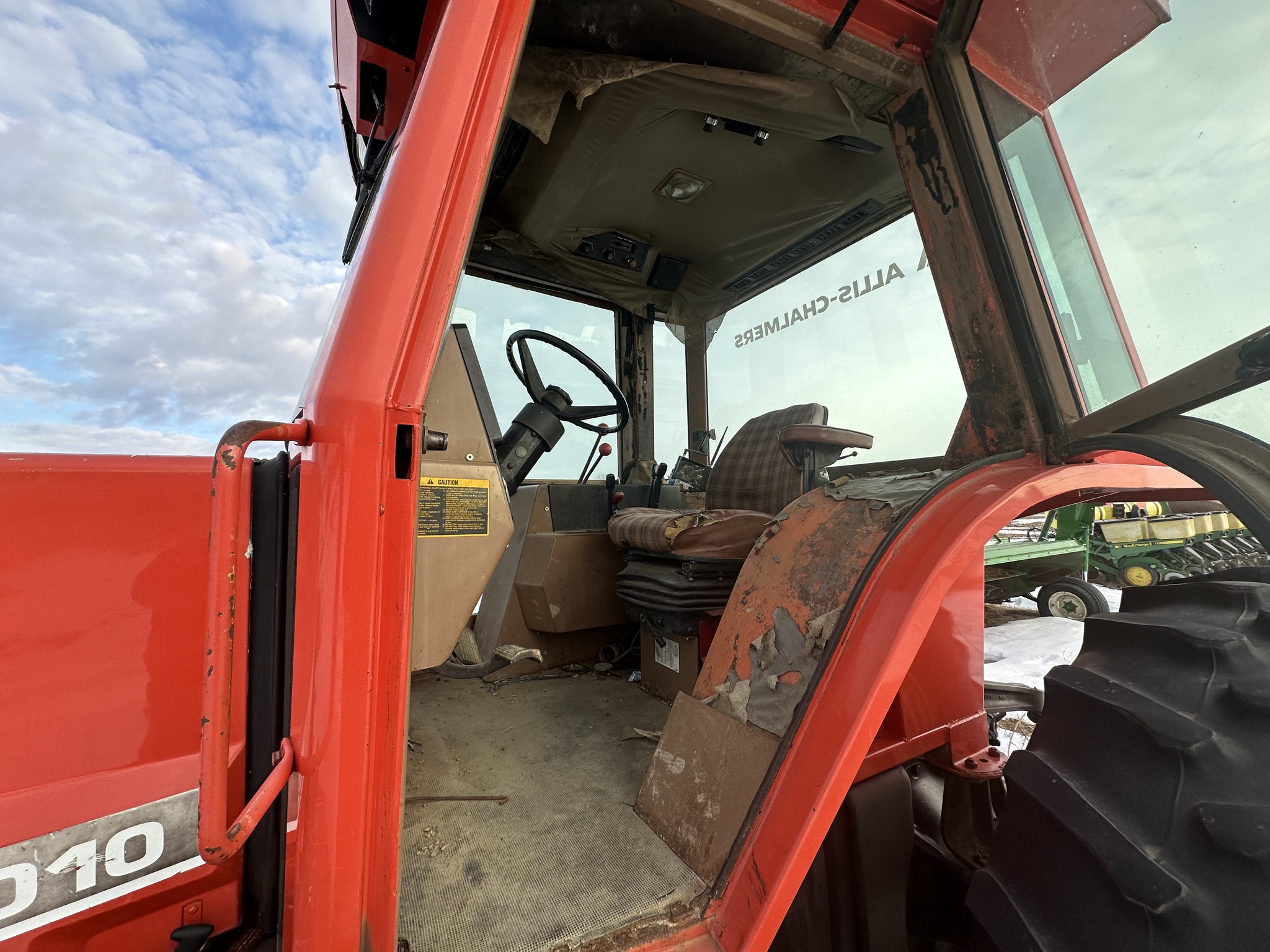 1985 Allis-Chalmers 8010 Image 4