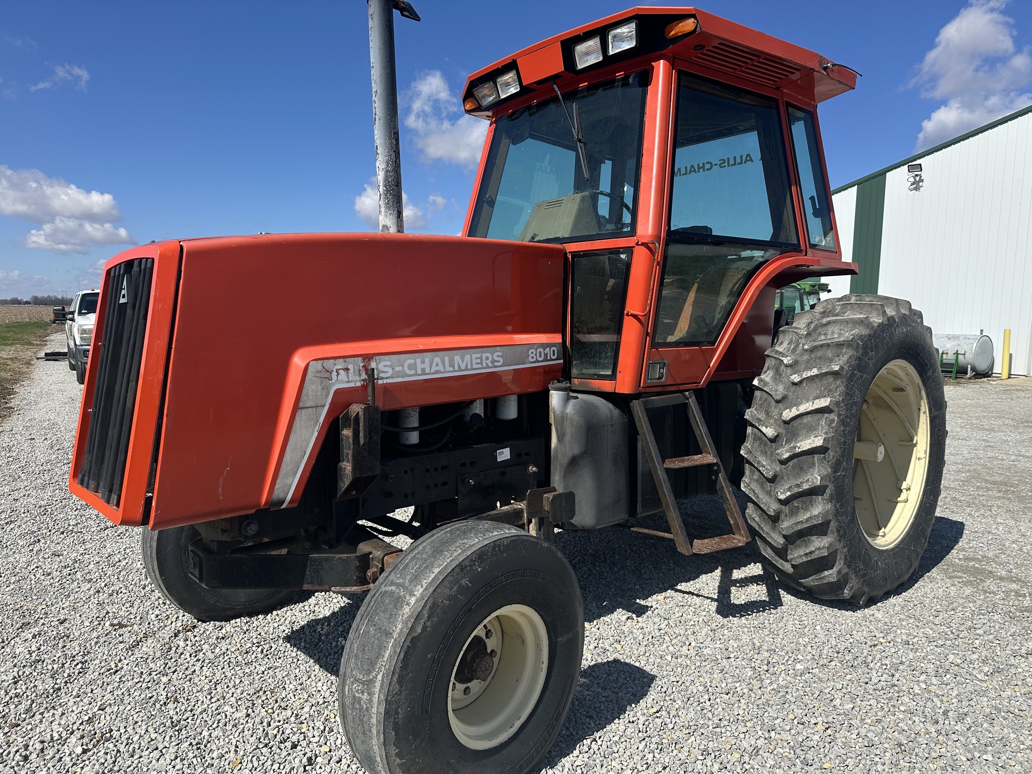 1985 Allis-Chalmers 8010 Image 1