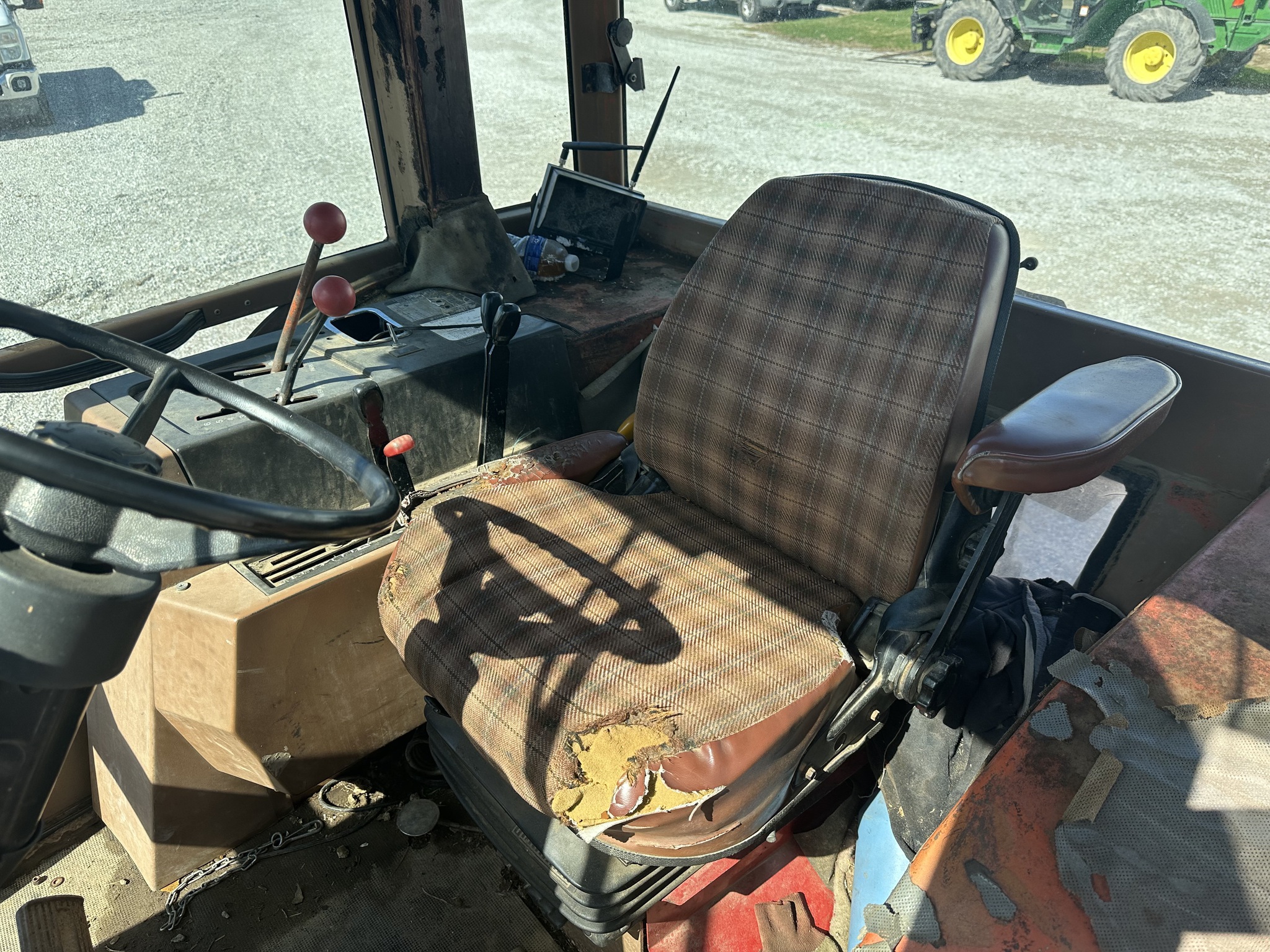 1985 Allis-Chalmers 8010 Image 19