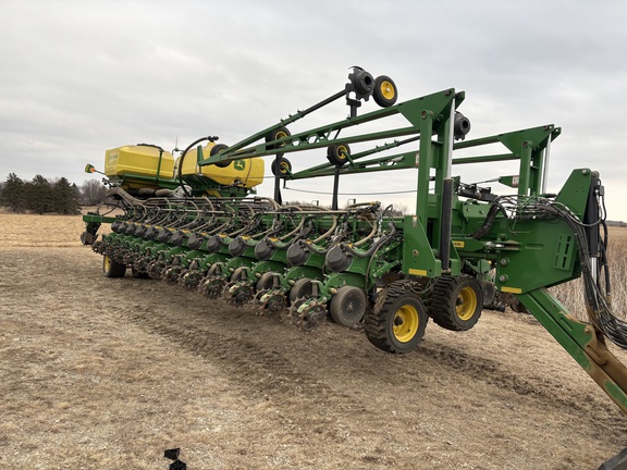 2022 John Deere DB80 - Photo19