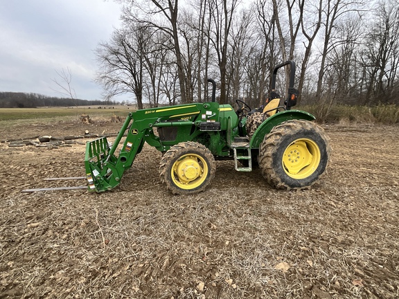 Photo of 2022 John Deere 5065E