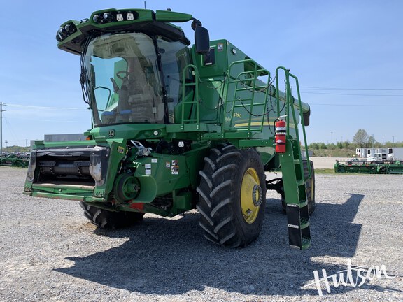 Photo of 2023 John Deere S780