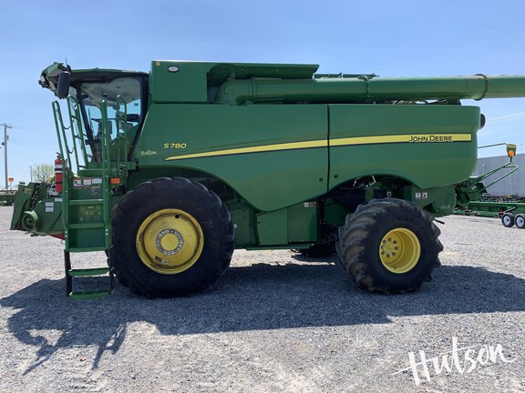 Photo of 2023 John Deere S780