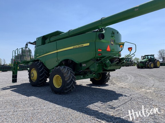 Photo of 2023 John Deere S780