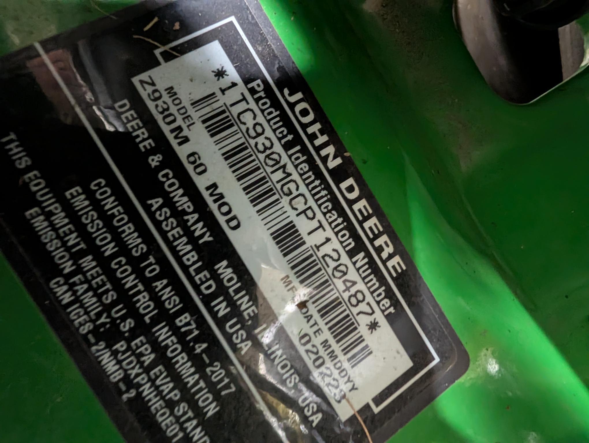 2023 John Deere Z930M Image 1