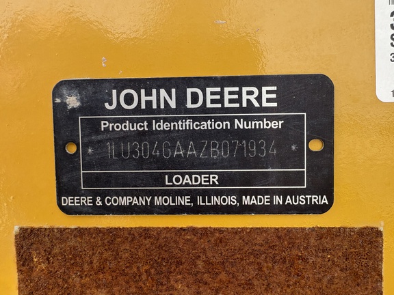 Photo of 2023 John Deere 304 G