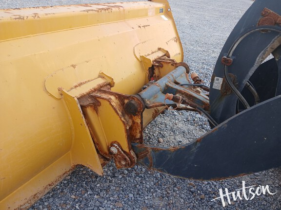 Photo of 2023 John Deere 304 G