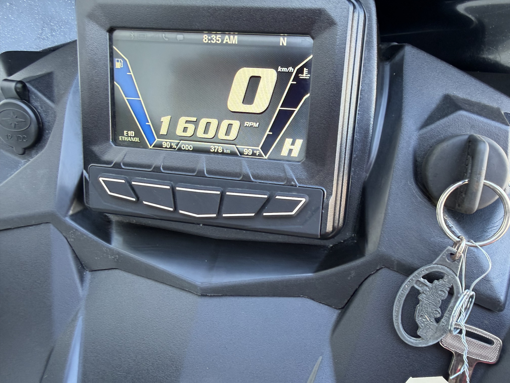 2023 Polaris Titan Adventure 800 155 ES Image 11