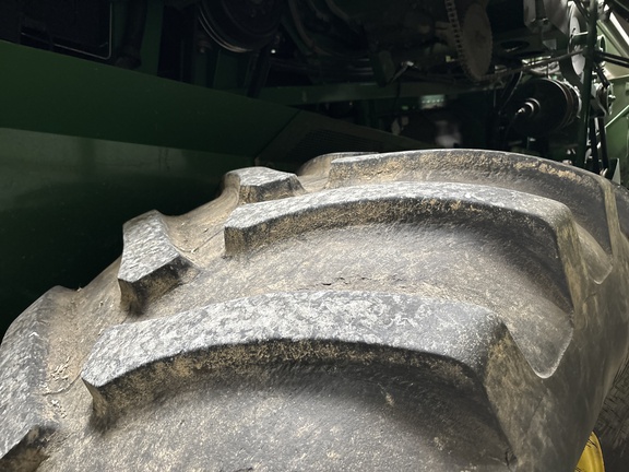 Used 2004 John Deere 9660 STS Combines at Koenig Equipment in Anna, OH - Photo23