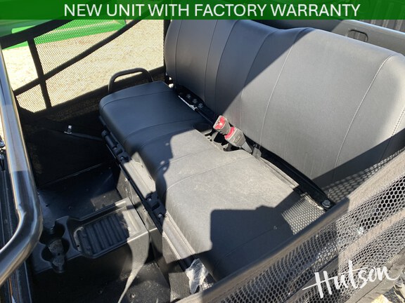 Photo of 2025 John Deere XUV 825I S4