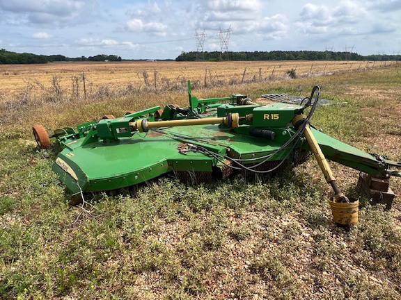 2021 John Deere R15