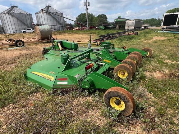 2021 John Deere R15