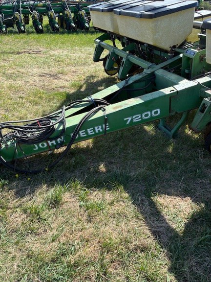 John Deere 7200 (8th thumbnail)