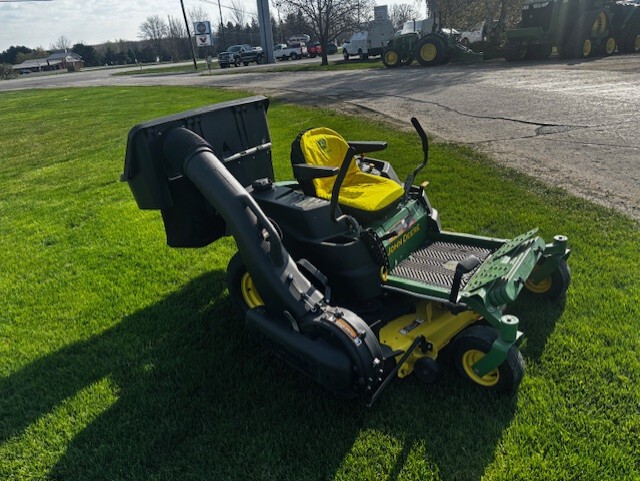 2011 John Deere Z425 Image 4