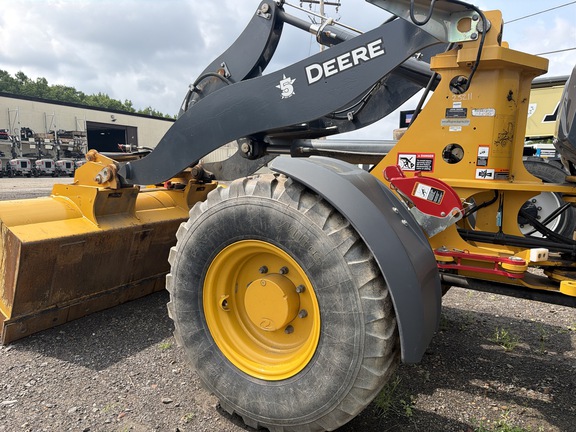 2025 John Deere 324 P