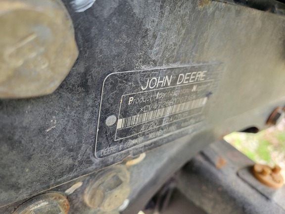 Photo of 2004 John Deere 4720