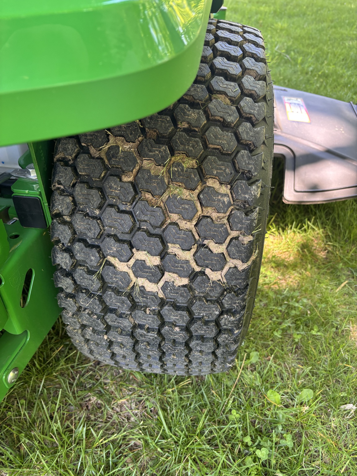 Used 2024 John Deere Z545R Zero Turn Mowers at Koenig Equipment in Tipp City, OH - PhotoXL13