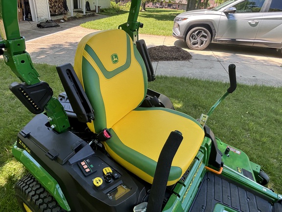 Used 2024 John Deere Z545R Zero Turn Mowers at Koenig Equipment in Tipp City, OH - Photo11