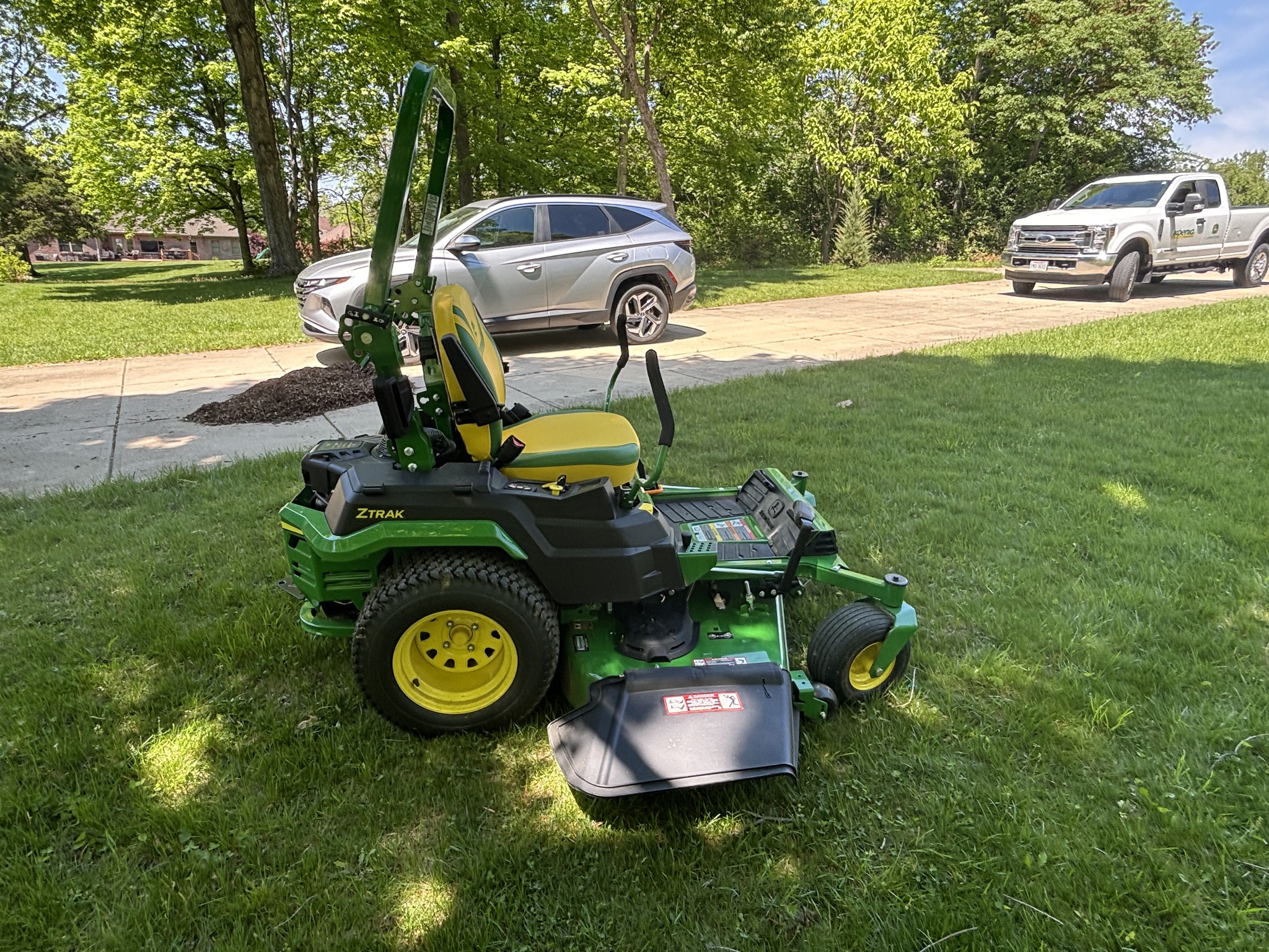 Used 2024 John Deere Z545R Zero Turn Mowers at Koenig Equipment in Tipp City, OH - PhotoXL7