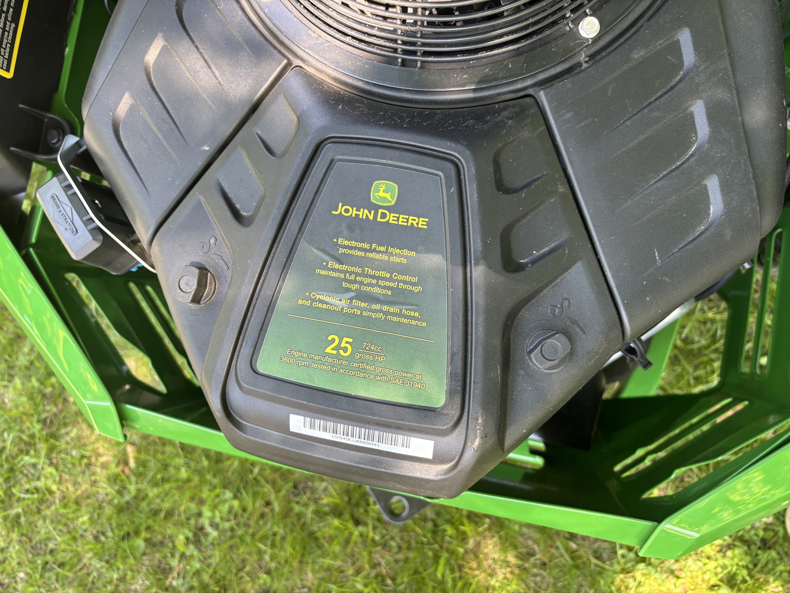 Used 2024 John Deere Z545R Zero Turn Mowers at Koenig Equipment in Tipp City, OH - PhotoXL15