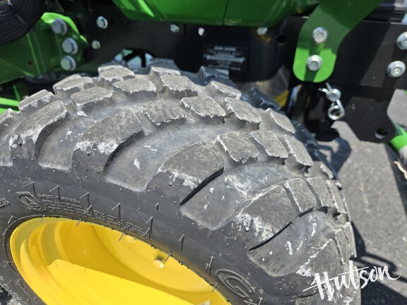 Photo of 2024 John Deere 2025R