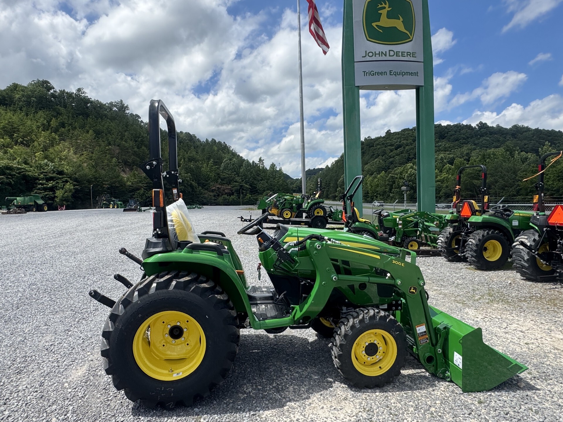 2026 John Deere 3032E