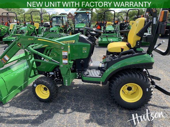 Photo of 2026 John Deere 1025R
